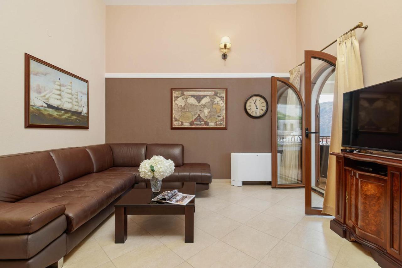 Apartments Djuranovic Kotor Exterior photo